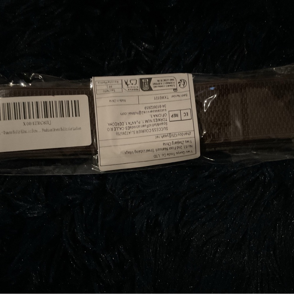 NWT Coffee (Brown) Elastic Cinch Belt | Gold Interlocking Buckle | Waist Belt - Picture 4 of 4